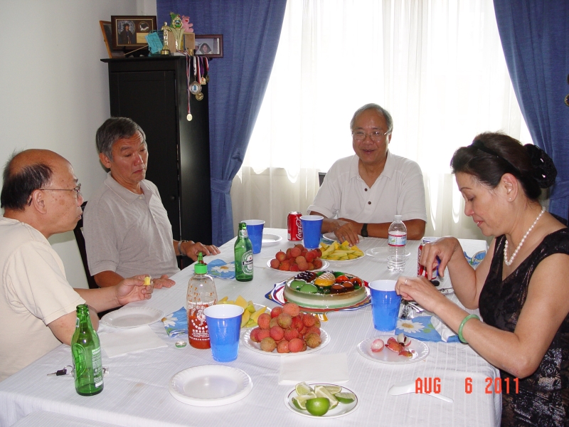 Lô Dê Thăm Viếng