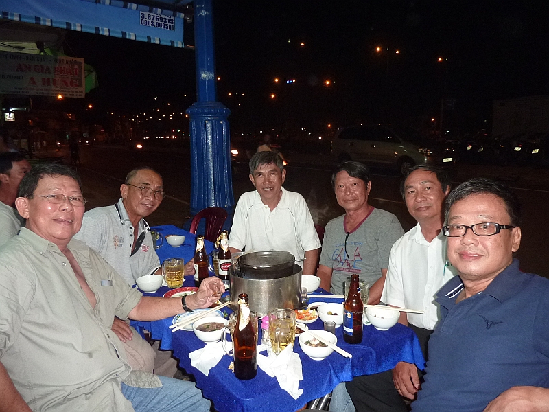 Lô Dê Thăm Viếng